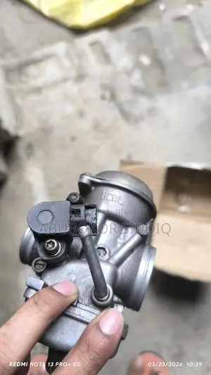 কার্বরেটর মোনোটন