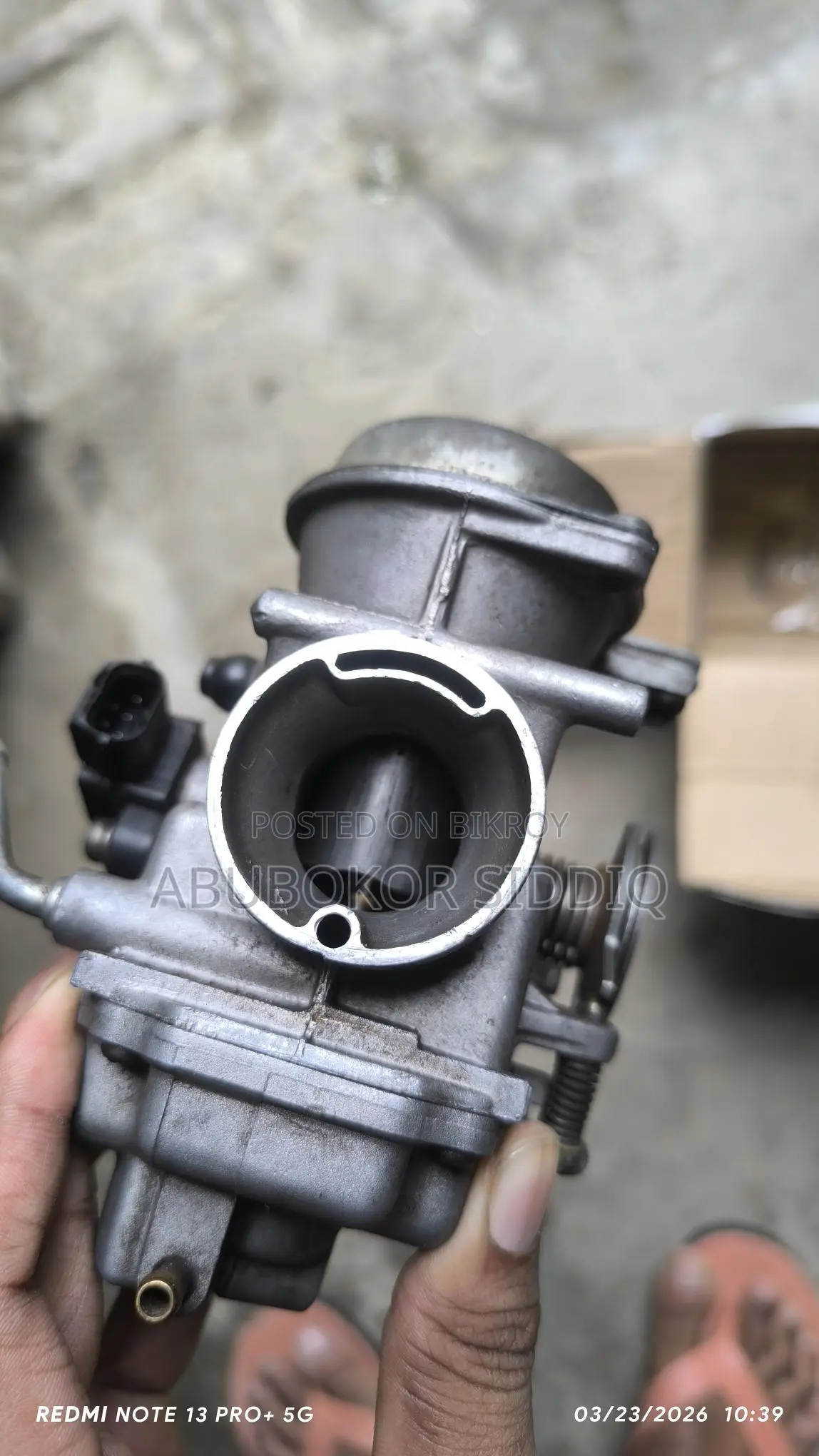 Carburetor Monotone