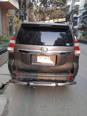 Toyota Prado fully loaded 2015