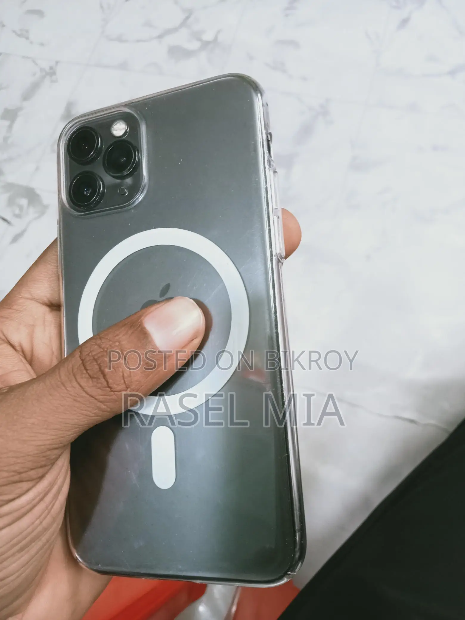 Apple iPhone 11 Pro . (Used)