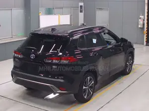 Toyota Corolla Cross Z LEATHER,GLASS ROOF 2023