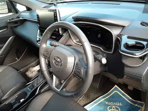 Toyota Corolla Cross Z LEATHER,GLASS ROOF 2023