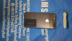 Apple iPhone 8 (Used)