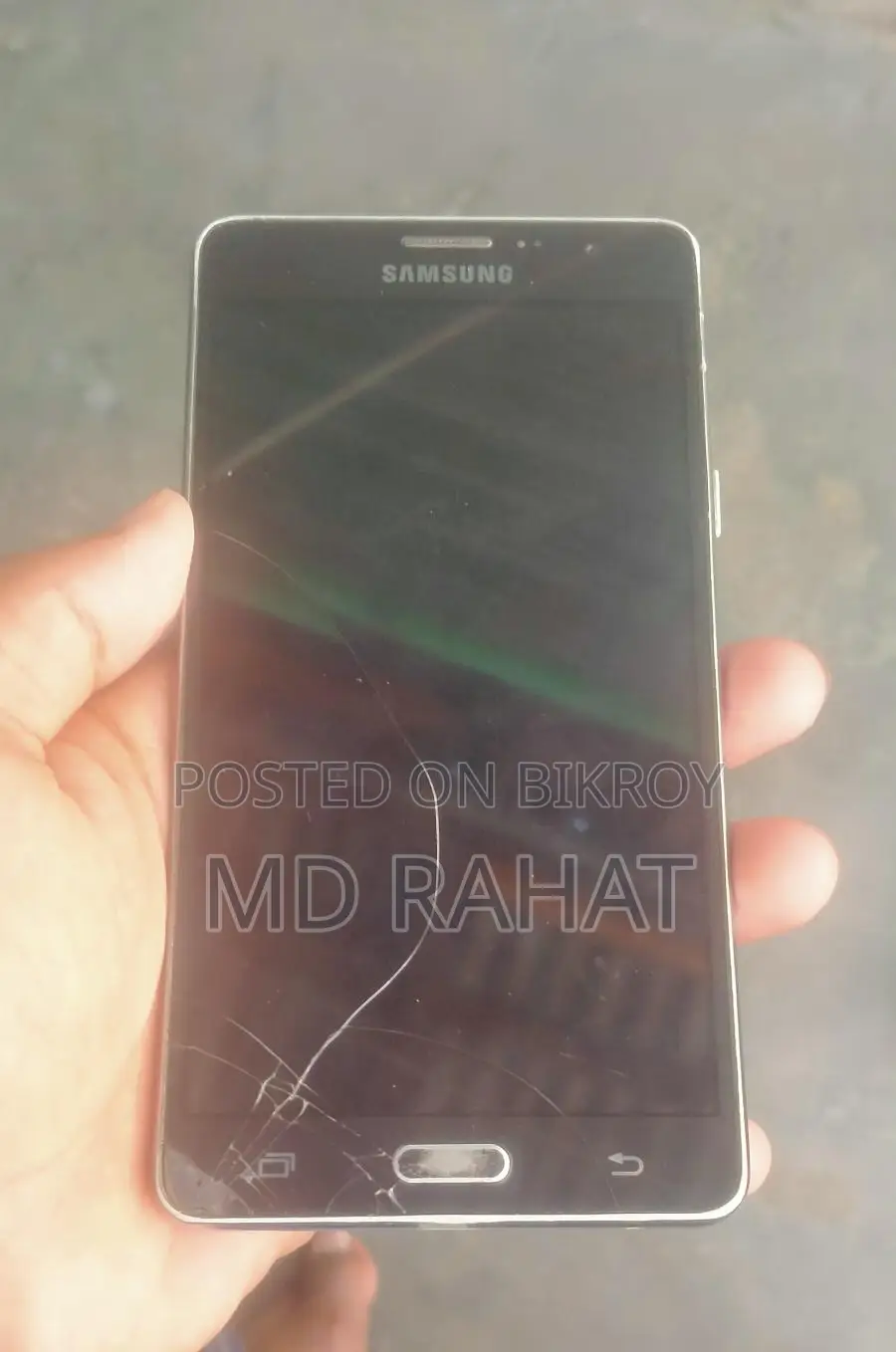 Samsung Galaxy J7 (Used)
