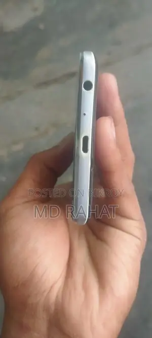 Samsung Galaxy J7 (Used)