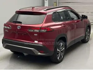 টয়োটা করোলা ক্রস জেড লেদার প্যাকেজ ২০২২