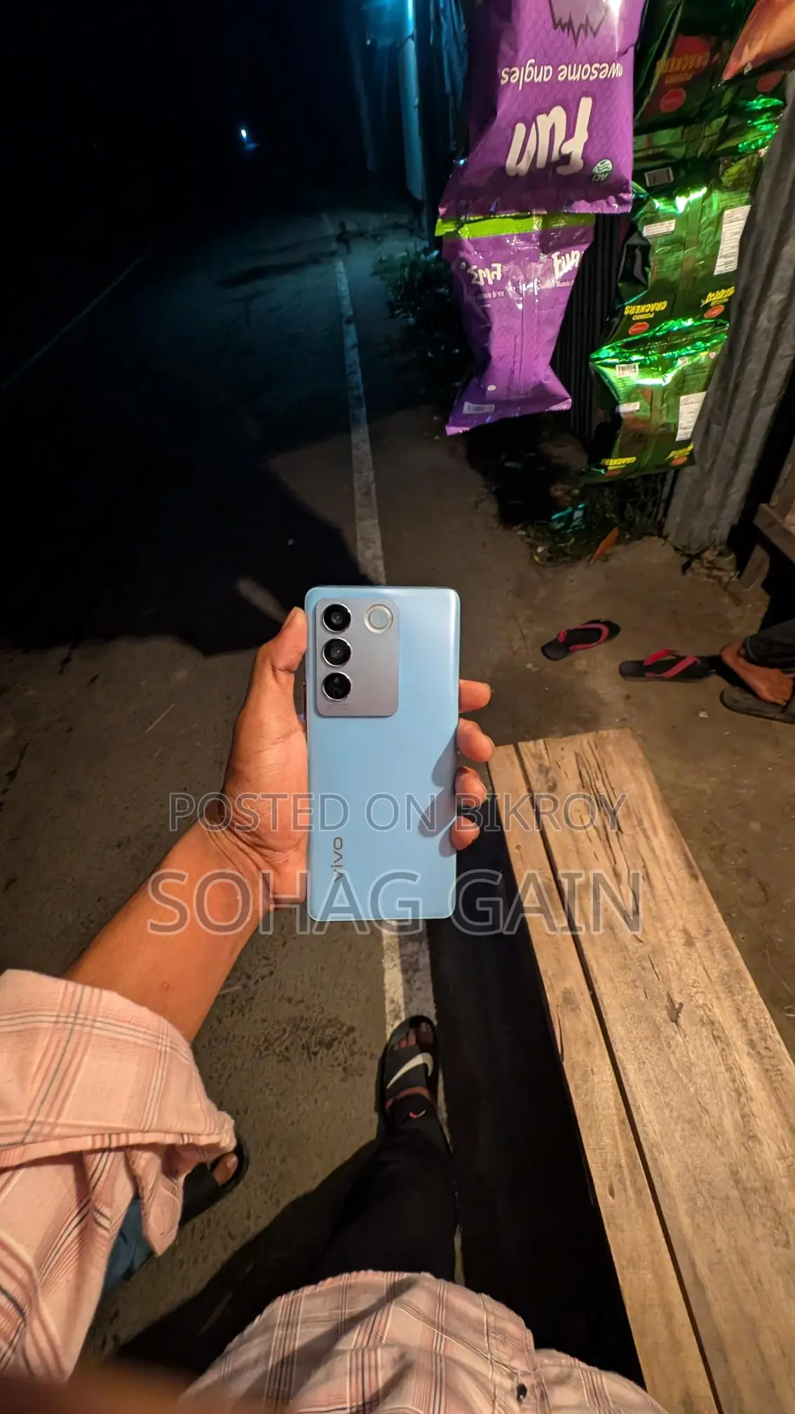 Vivo V27 (Used)