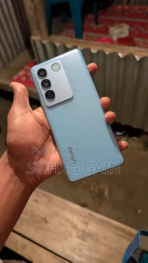 Vivo V27 (Used)