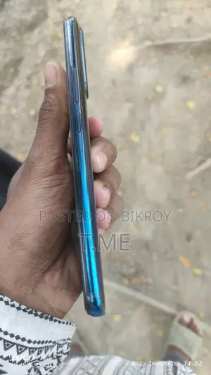Vivo V15 8-256 (Used)