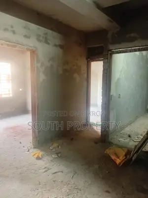 খিলগাঁও সি ব্লকে ৮০০ বর্গফুটের রেডি ফ্ল্যাট বিক্রয়