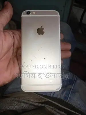Apple iPhone 6S . (Used)