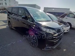 টয়োটা নোয়া হাইব্রিড এসজেড ব্ল্যাক নিউ ২০২২