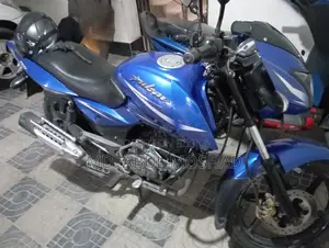 Bajaj Pulsar 150 2017