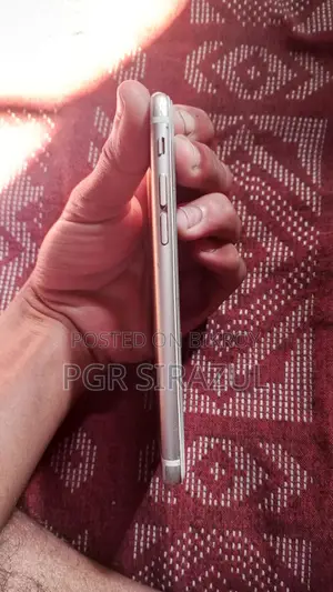 Apple iPhone 6 16 GB Silver