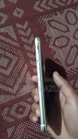 Apple iPhone 6 16 GB Silver