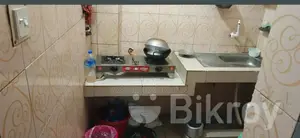 মিরপুর ১১ এলাকায় ড্রয়িং রুমে একটি ব্যাচেলর সিট ভাড়া হবে।