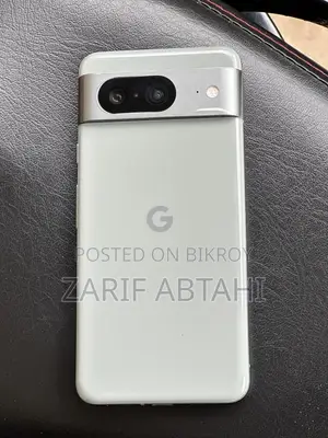 গুগল পিক্সেল ৮ . (ব্যবহৃত)