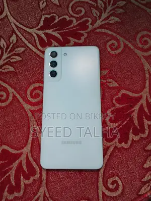 Samsung Galaxy S21 FE 5G Official 8/128GB (ব্যবহৃত)
