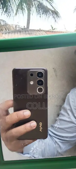 Vivo V29 5G . (Used)