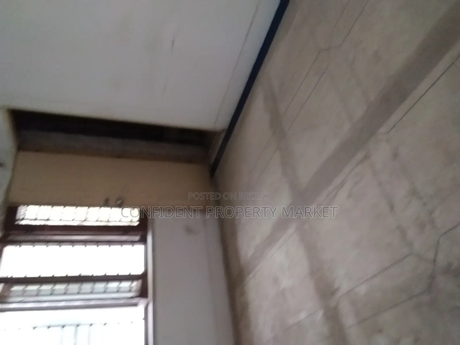 বনানীতে ৩য়, ৪র্থ, ৫ম তলায় বাণিজ্যিক স্পেস ভাড়া হবে