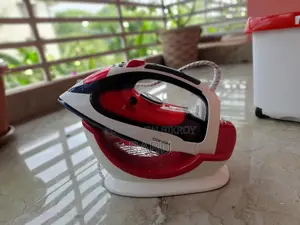 Conion স্টিম আয়রন