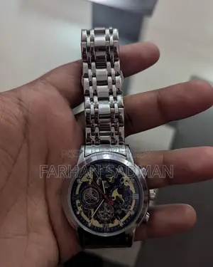 ওলেভস ঘড়ি