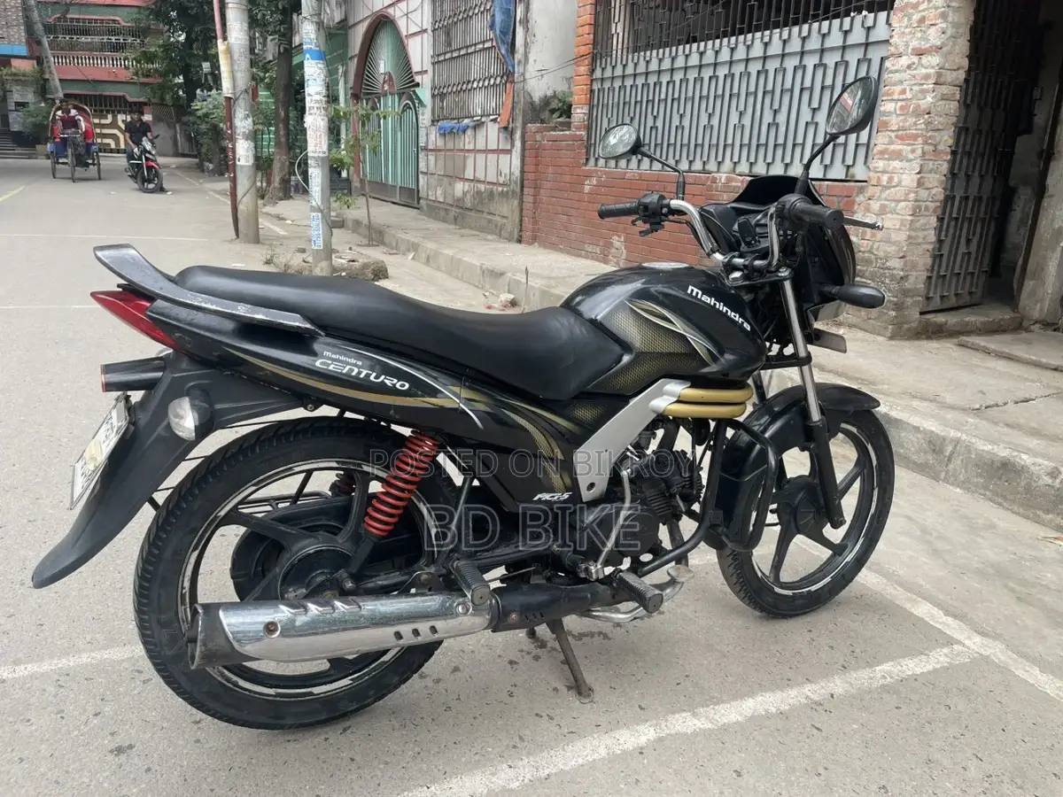 Mahindra Centuro 2015