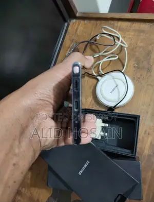 Samsung Galaxy Note 20 Ultra . (Used)