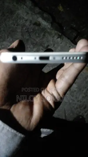 Apple iPhone 6 (Used)
