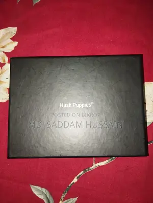 বাটা (হাশ পাপিস) ওয়ালেট