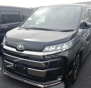Toyota Noah SZ NON HYBRID 2023