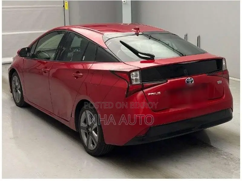 Toyota Prius A TOURING SELECTION 2021