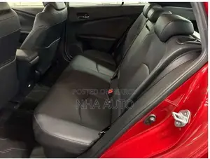 Toyota Prius A TOURING SELECTION 2021
