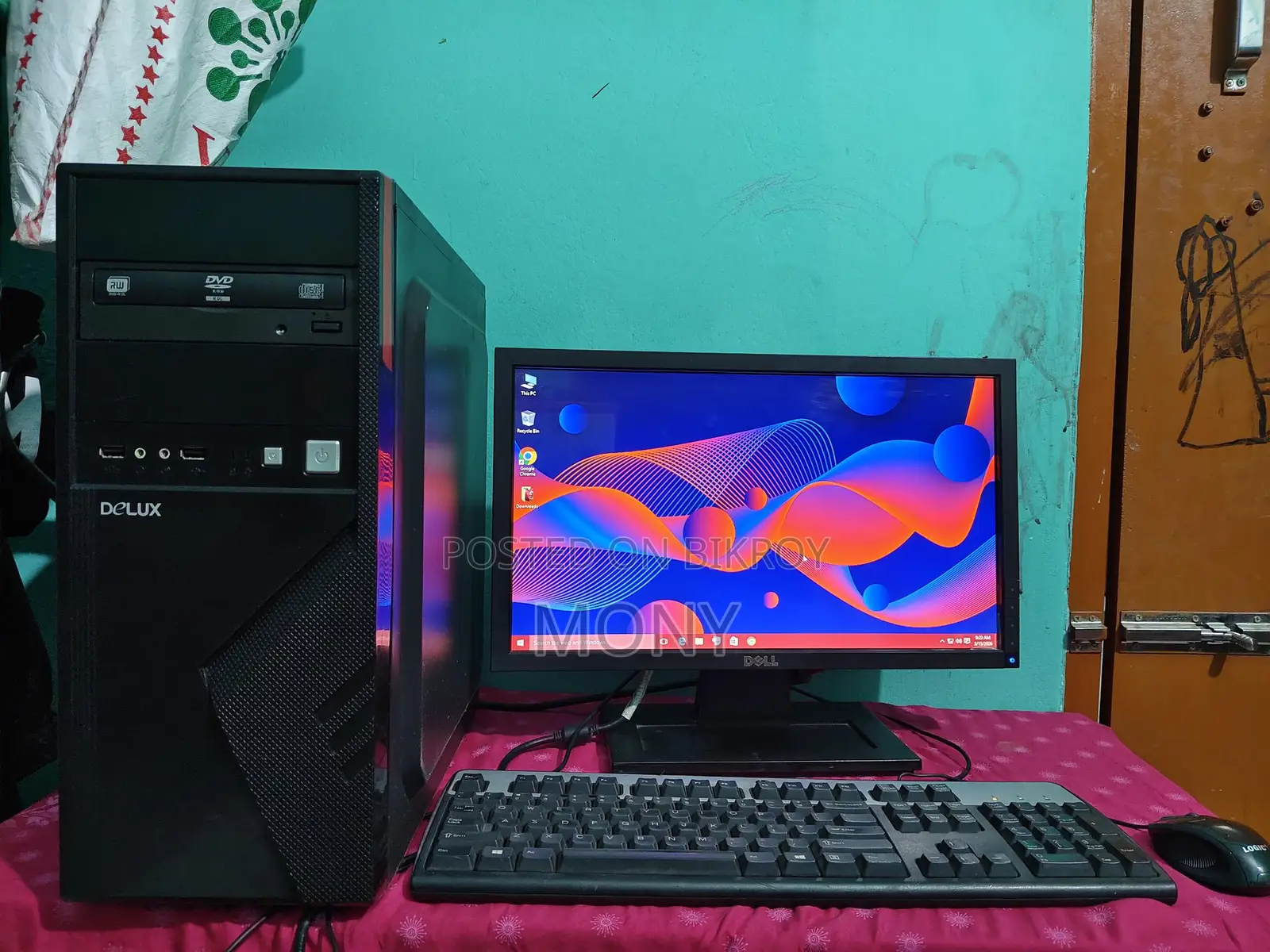 Desktop PC with Dell 19-inch Monitor