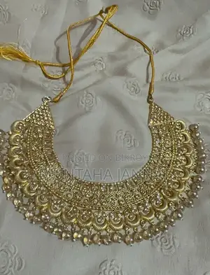 ব্রাইডাল সেট