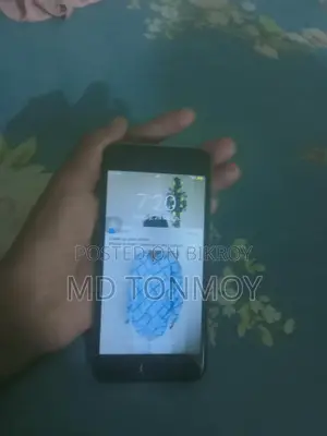 Apple iPhone 6 . (Used)