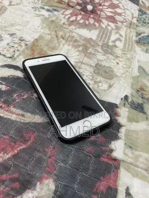 Apple iPhone 8 Plus Gold (Used)