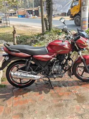 Bajaj Discover 100 . 2014