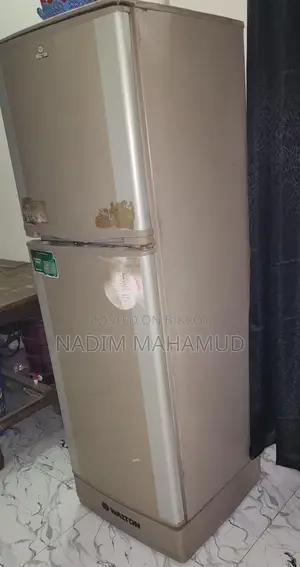 Walton 13 Cft Frost Fridge