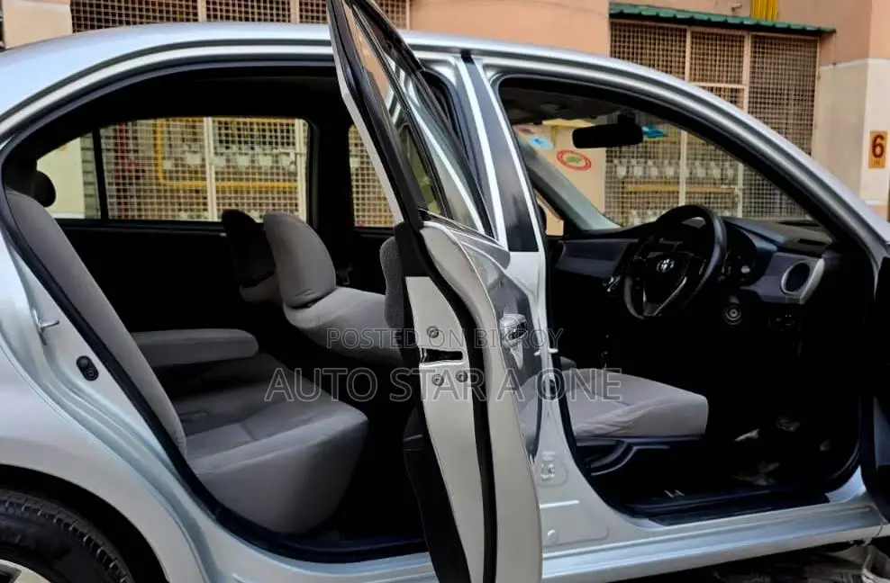 Toyota Axio X Limited Cng 2013