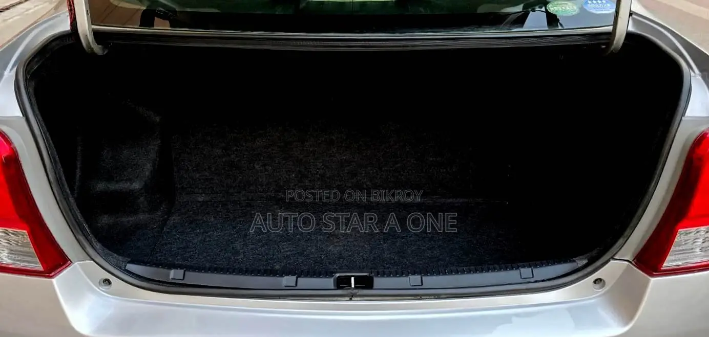 Toyota Axio X Limited Cng 2013