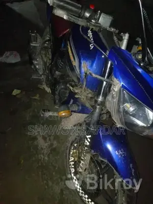 Yamaha Fazer . 2012