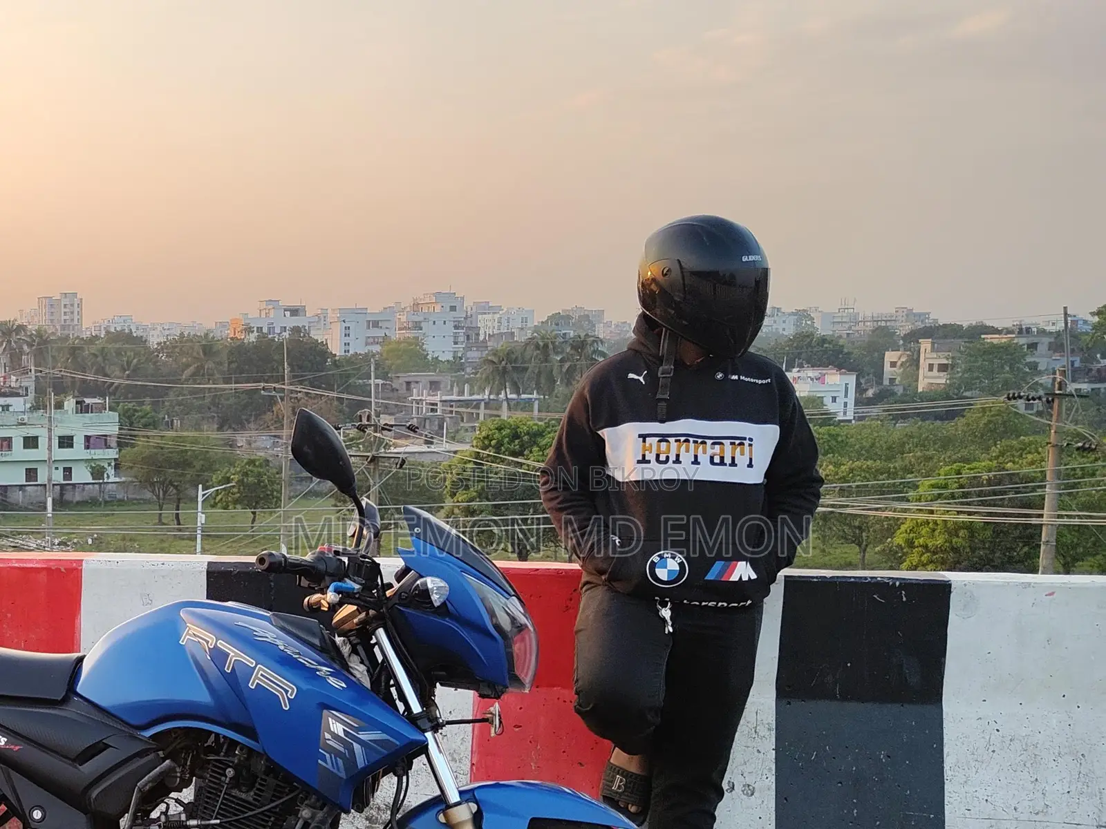 TVS Apache RTR . 2017