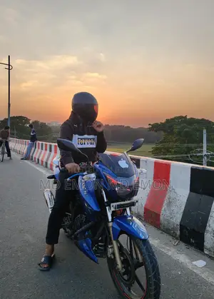 TVS Apache RTR . 2017