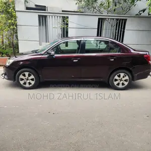 Toyota Axio X 2013
