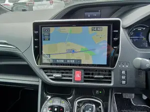 Toyota Esquire Gi Premium HV Pearl 2020