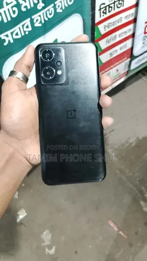 OnePlus Nord 2 5G (Used)
