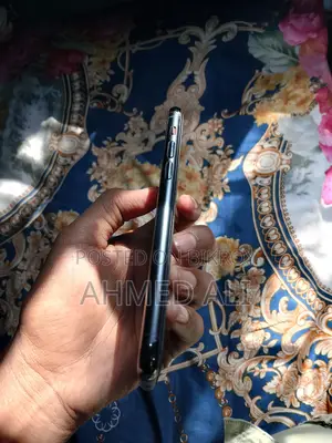 Apple iPhone 11 Pro (Used)