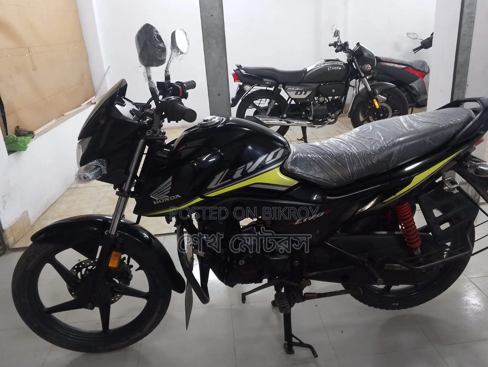Honda black 2022