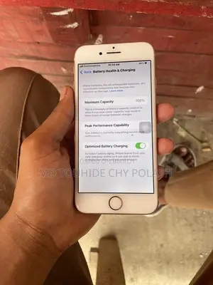 Apple iPhone 8 (Used)